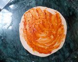 A picture of step 3 of Pizza paratha.