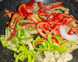 Foto del paso 4 de la receta: Fajitas de cerdo al pimiento