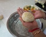 A picture of step 9 of Dhal Roti (Puri).