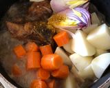 Foto langkah ke 4 dari resep Chicken adobo.