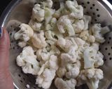 A picture of step 3 of Cauliflower 65.