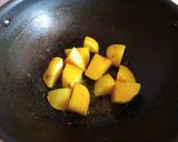 A picture of step 2 of Murgir Jhol l Bengali Chicken Curry with Potato.