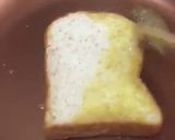 รูปขั้นตอนการทำที่ 2 ของ Omelette Toast