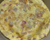 Foto langkah ke 4 dari resep Cheesy Egg-Sausage-Smoked Beef Toastie.