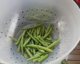 Foto del paso 1 de la receta Patatas cocidas con judías verdes y chorizos frescos