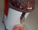 Foto del paso 4 de la receta: Jugo de fresas blancas