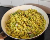 A picture of step 4 of Drumstick flower stir fry.