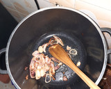 A picture of step 1 of Mokimo/mashed potatoes.