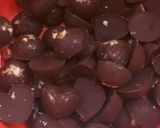 A picture of step 1 of Mixed dryfruit chocalate.