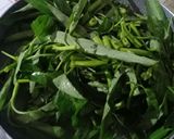 Foto langkah ke 5 dari resep Kangkung Tauge Tumis Terasi.