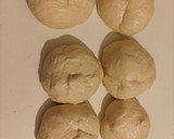 Foto del paso 2 de la receta: Panes en la sartén súper rápidos🫓😋