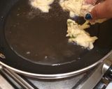 A picture of step 2 of Moong dal pakode with dhaniya chutney.