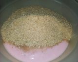 A picture of step 2 of Bread and yogurt dessert.