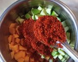 A picture of step 2 of Raw Mango and Carrot Instant pickle.