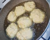 Foto langkah ke 4 dari resep Oliebollen Pisang.