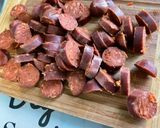 Une image de l'étape 2 de Riz aux chorizos, aubergine et poivron.
