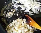 Foto del paso 2 de la receta: Fideos de arroz con pollo y brócoli