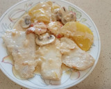 Foto del paso 8 de la receta: Supremas de Merluza en salsa con champiñones y gambones