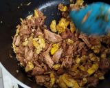 Foto langkah ke 4 dari resep Tumis Tuna Orak Arik.