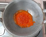 Foto langkah ke 1 dari resep Cireng isi Ayam Suwir Pedas.
