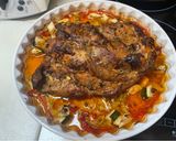 Foto del paso 3 de la receta: Bondiola de cerdo adobada al horno con verduras