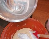 Φωτογραφία βήματος 3 της συνταγής Cupcakes βανίλια (τύπου chiffon cake)