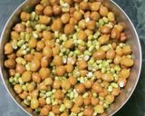हरी मूंग काले चने की चाट। (hari moong dal chane ka chaat recipe in Hindi) रेसिपी चरण 1 फोटो