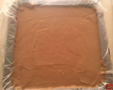 Foto del paso 7 de la receta: Tarta fácil de chocolate cremoso y sobaos sin horno