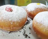 Foto langkah ke 4 dari resep Donut menul irit tanpa telor,cocok untuk bakulan.