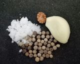 Foto langkah ke 4 dari resep Sayur Sop Telur Puyuh.