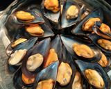 Foto del paso 2 de la receta Mejillones en salsa verde