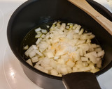 Foto del paso 2 de la receta: Ternera guisada con pimientos y calabacín al pimentón
