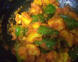 A picture of step 5 of Potato With Capsicum.