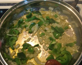 Foto del paso 1 de la receta: Merluza en salsa verde con huevos cocidos