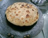 A picture of step 5 of Broccoli Paratha.