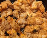 A picture of step 1 of Chicken Soy Chilly Dry.