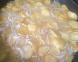 A picture of step 2 of Potato Omelette.