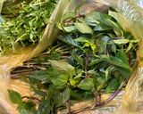 Hình bước làm 1 của món Hẹ Nước Chấm Mắm Kho