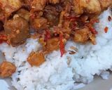Foto langkah ke 5 dari resep Oseng pedas bakso tahu dan telur.