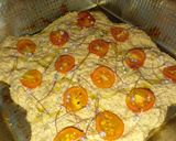 Foto del paso 7 de la receta: Focaccia integral ⭒ con tomate cherry y flores de puerro