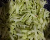 Foto langkah ke 2 dari resep Sambel Goreng Labu Siam.