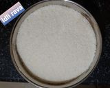 A picture of step 3 of Udupi style Rava idli.