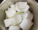 A picture of step 1 of Ashgourd Juice.