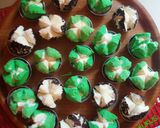 Foto langkah ke 7 dari resep Bolu kukus Pandan.