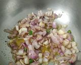 A picture of step 3 of Kala chana masala.