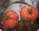 Une image de l'étape 1 de 🍅 Tomate farcie au quinoa (sans gluten).