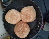 Foto langkah ke 2 dari resep Burger Fast Food.