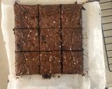 Foto langkah ke 4 dari resep Chocolate Chip Brownies.