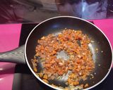 Foto del paso 4 de la receta Salchichas con salsa de tomate