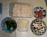 白醬豬肉松本茸燉飯的食譜步驟1照片